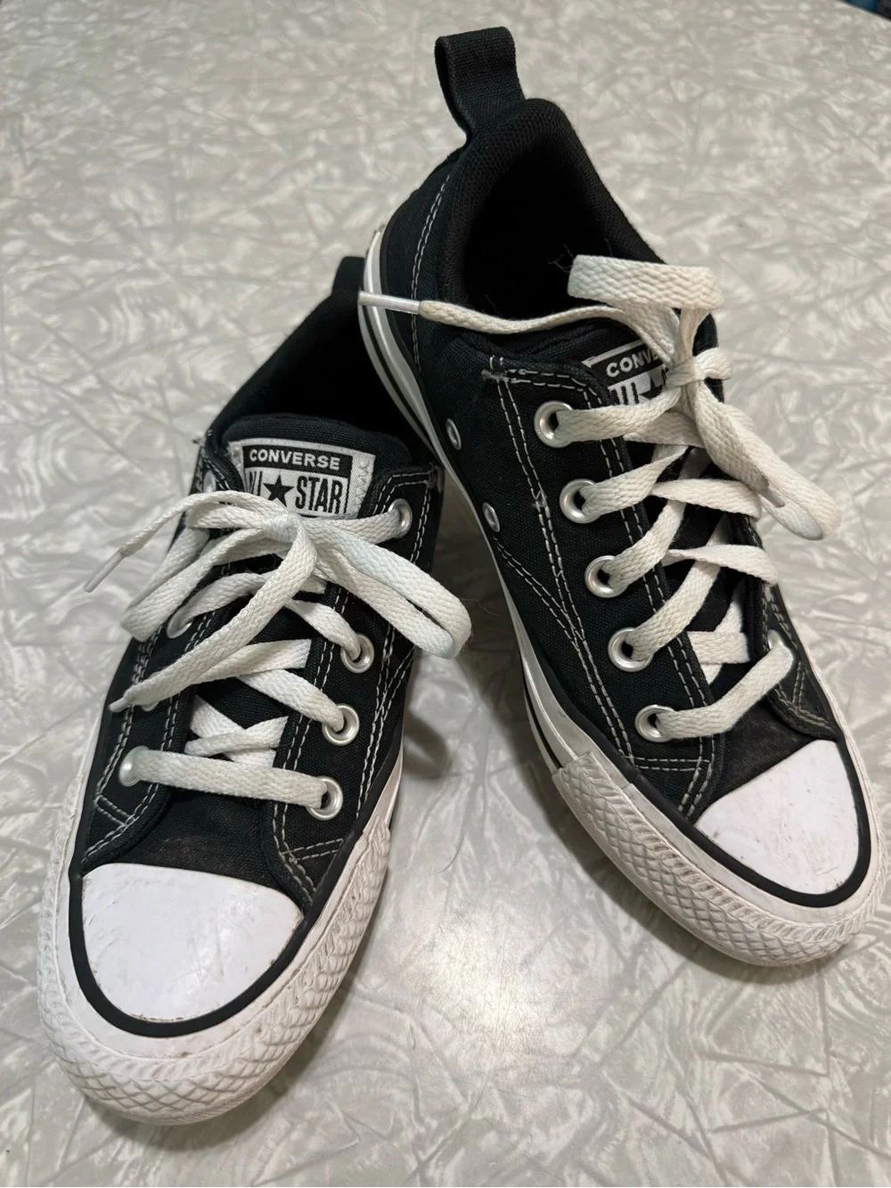 Converse Low Top Sneakers - Black & White